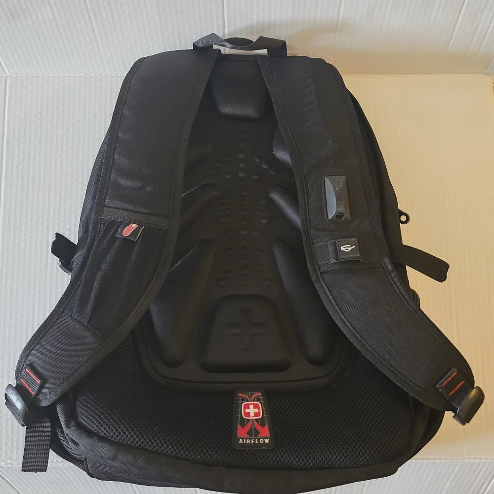 SwissGear ScanSmart TSA Laptop Backpack Black 17